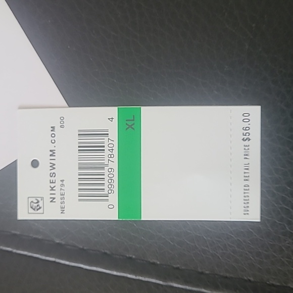 Nwt Nike Boys Swim trunks size XL - Picture 4 of 4